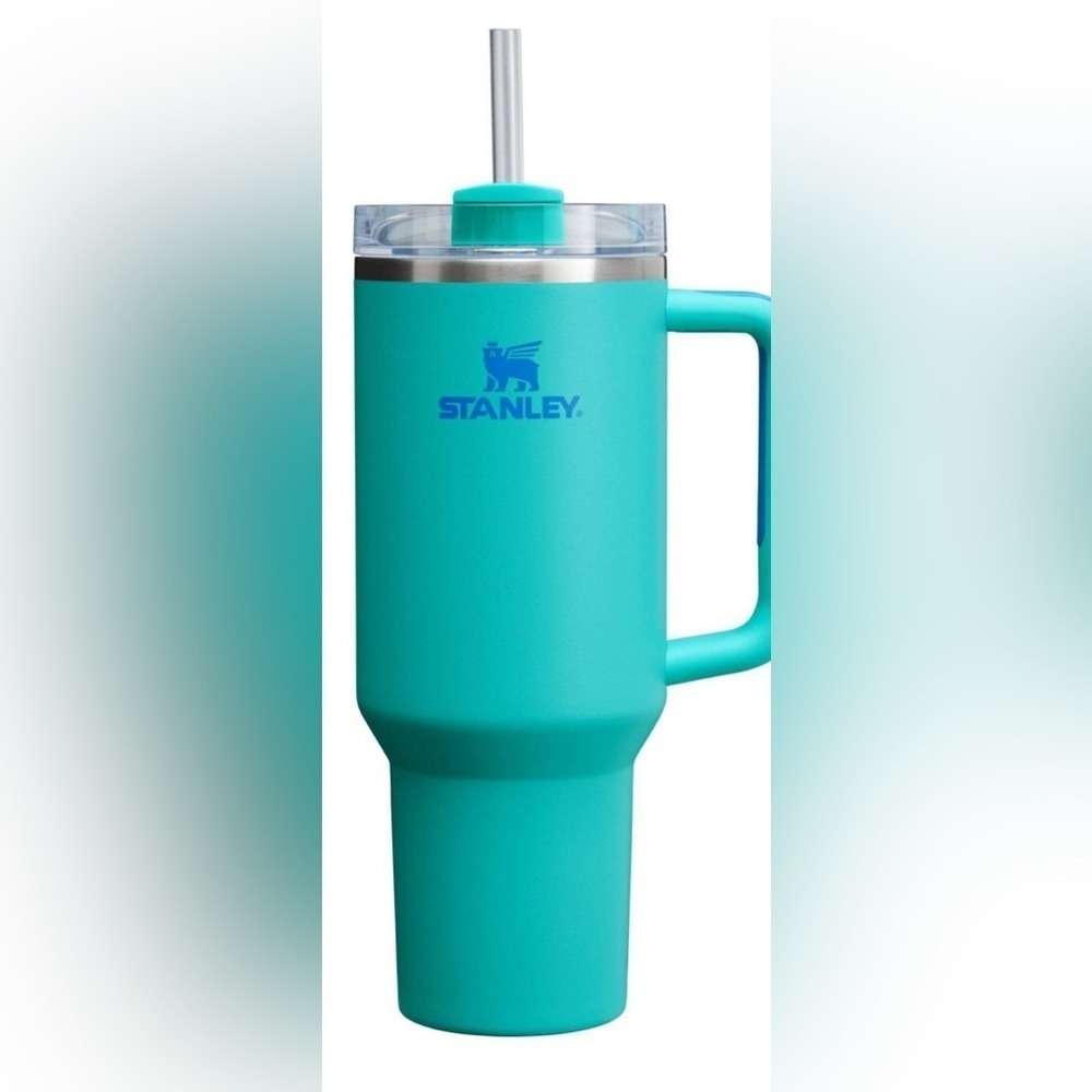 Stanley Quencher 40oz Tumbler TARGET EXCLUSIVE AQUAMARINE